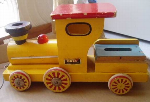 brio_train2_tradera.jpg