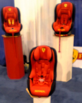 ferrari_carseats_team-tex.jpg