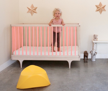 kalon_caravan_pink_crib.jpg