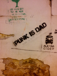 punk_is_dad_antalya_sandpits_sausages.jpg