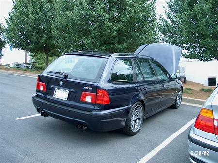 The only other E39 M5 wagon I could find is an insanesounding project 