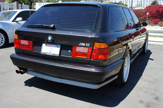 mcars_m5_wagon_1993.jpg