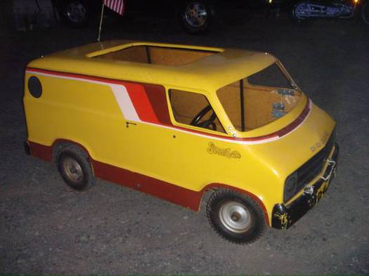 dodge_van_gokart_cl.jpg